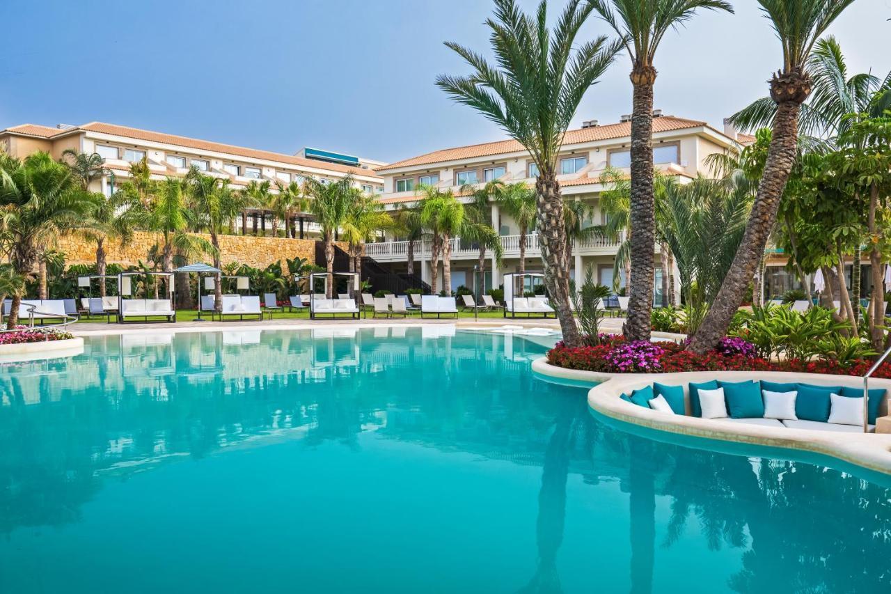 Barcelo La Nucia Palms Hotell Exteriör bild The hotel's main pool